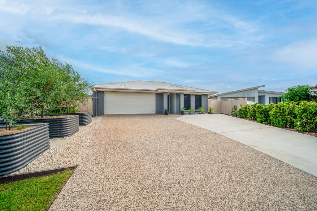 13 Singleton Ct, Emerald, QLD 4720