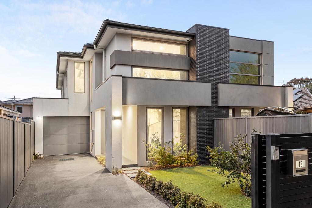 13 Woodlands Gr, Malvern East, VIC 3145