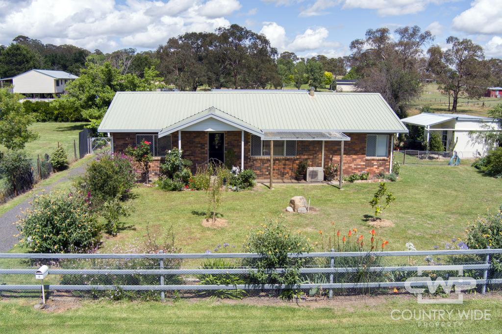 8 Bennett St, Glen Innes, NSW 2370