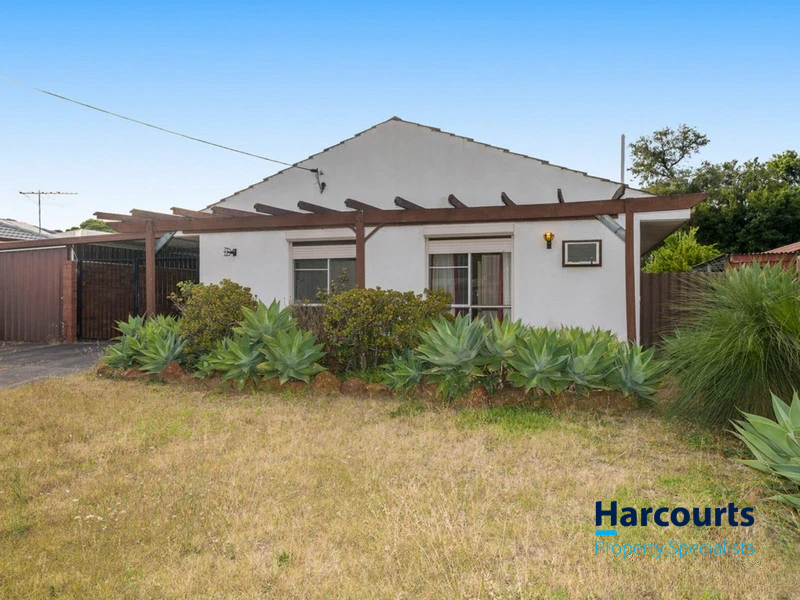 18 Reigate St, Gosnells, WA 6110