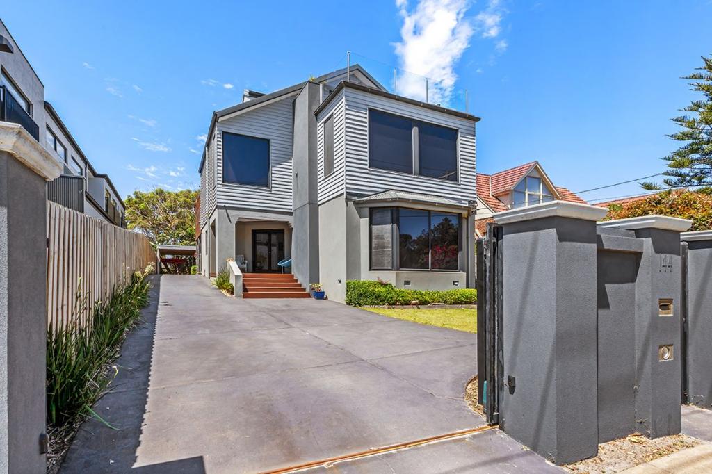 144 Nepean Hwy, Seaford, VIC 3198
