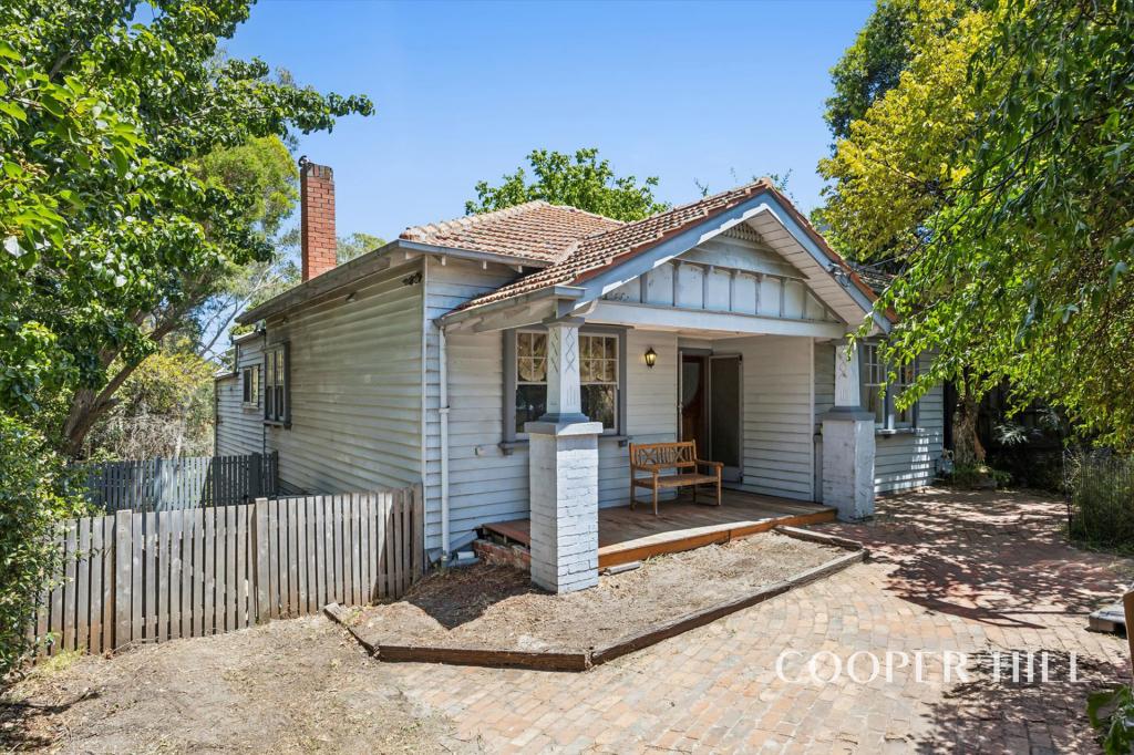 13 Ruskin Rd, Glen Iris, VIC 3146