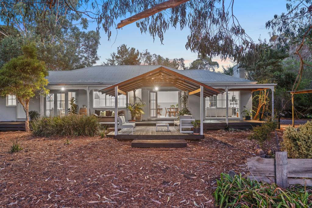 214 Hendersons Rd, Hastings, VIC 3915