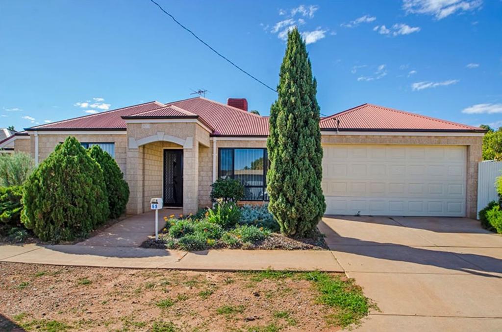 69 Keenan St, Lamington, WA 6430