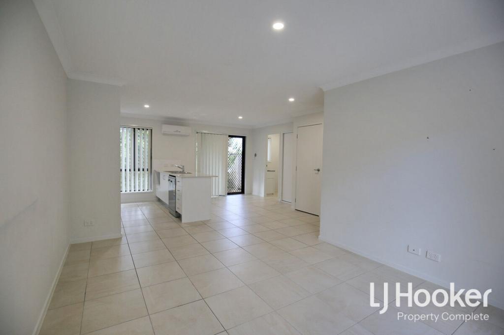 2/8-12 Wattlebrush Ct, Park Ridge, QLD 4125