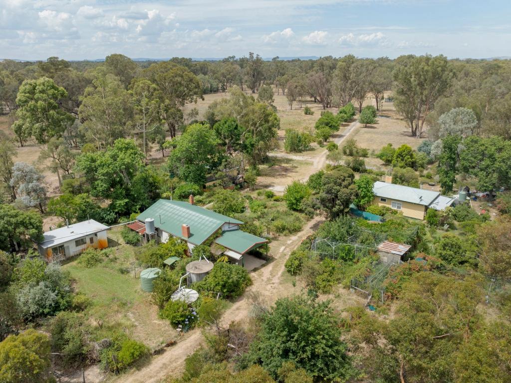 102 Golden Vale Rd, Benalla, VIC 3672