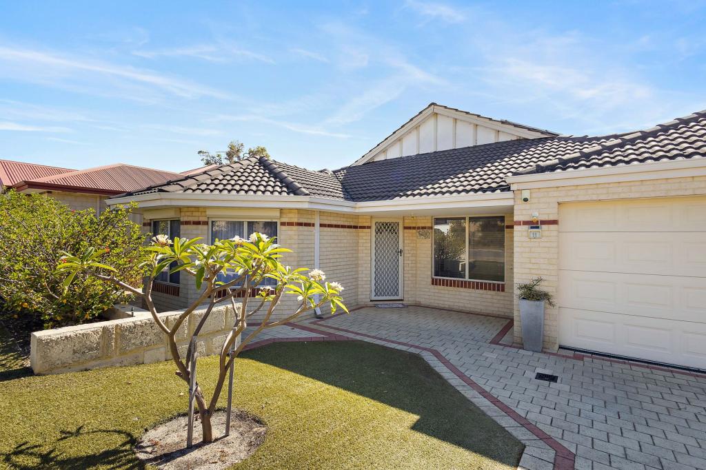 11 Hennessy Dr, Ashby, WA 6065