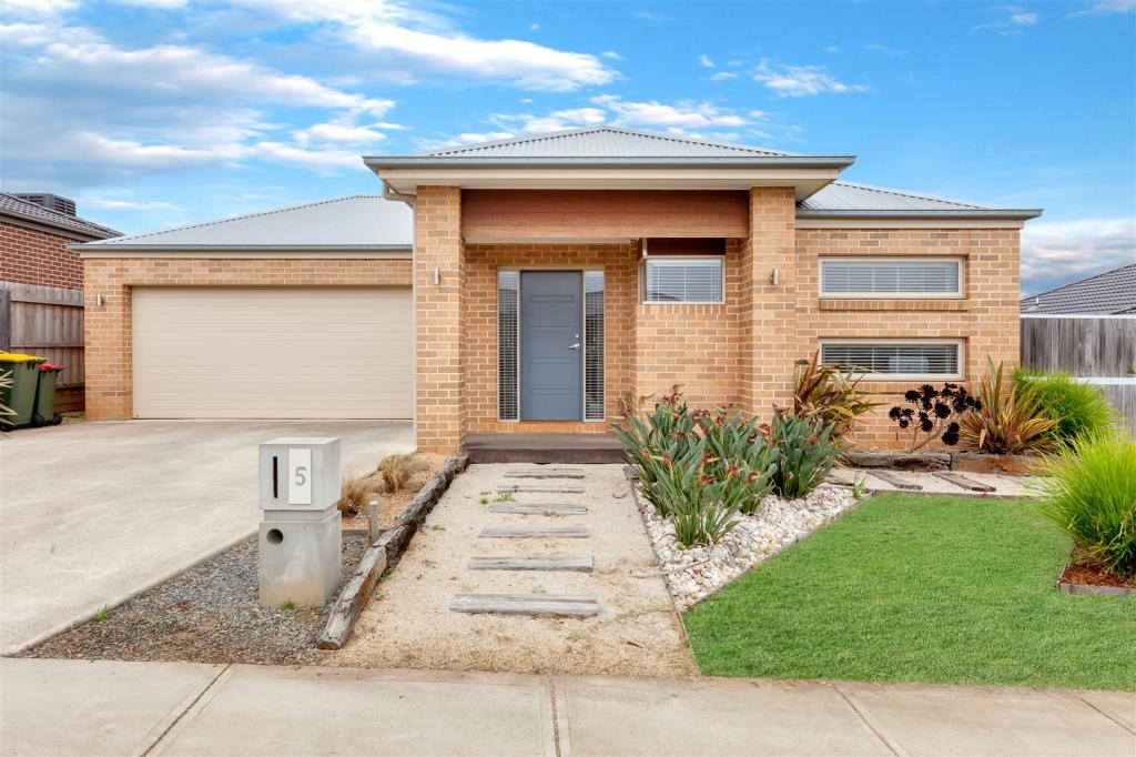 5 Greyfriars Way, Drouin, VIC 3818