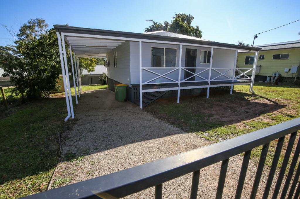 19 Jackson Rd, Russell Island, QLD 4184