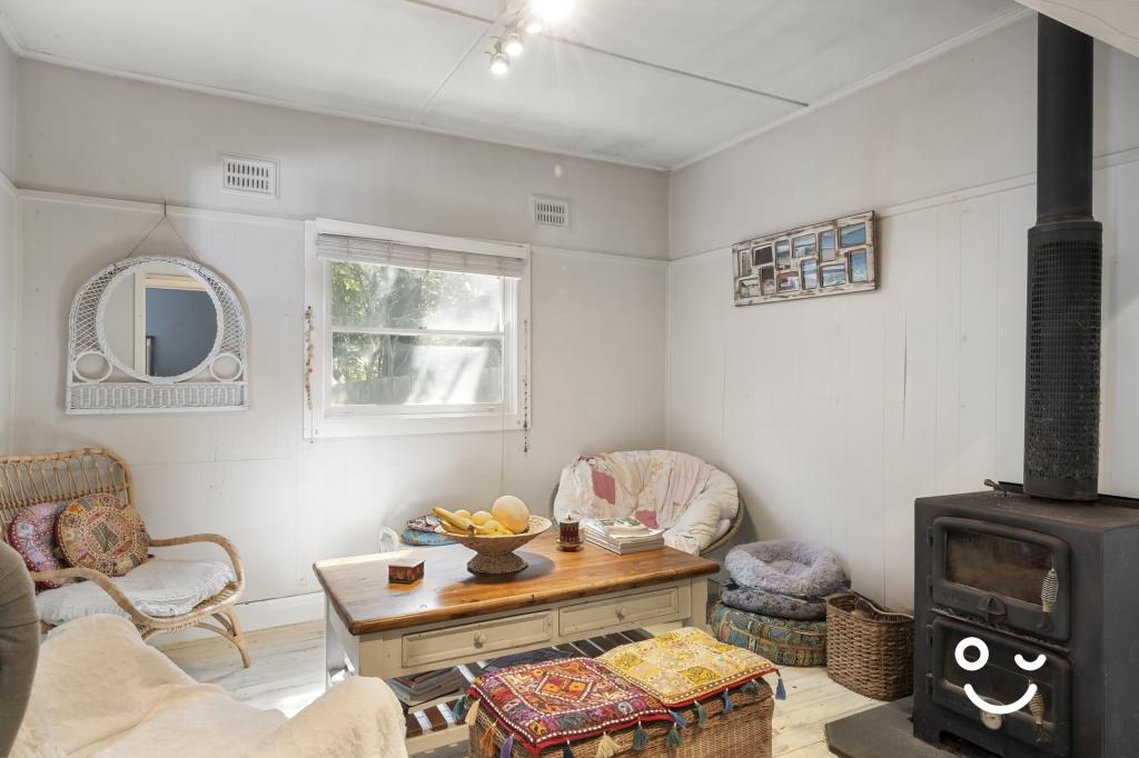 8 Fifth St, Scarborough, NSW 2515