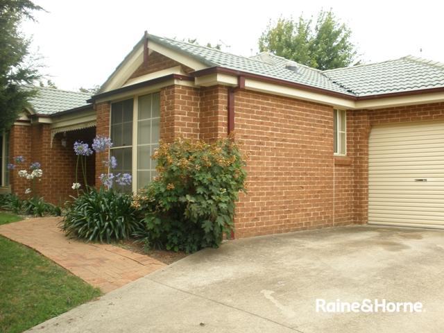 279c Piper St, Bathurst, NSW 2795