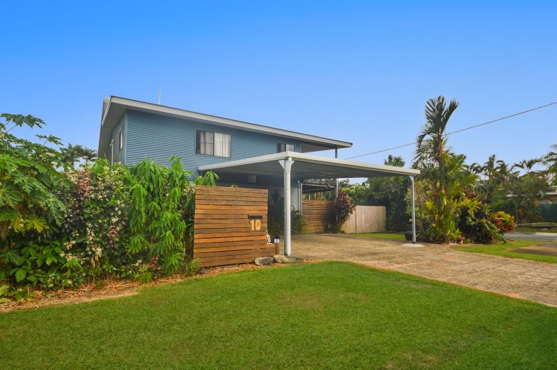 10 Hart St, Mossman, QLD 4873