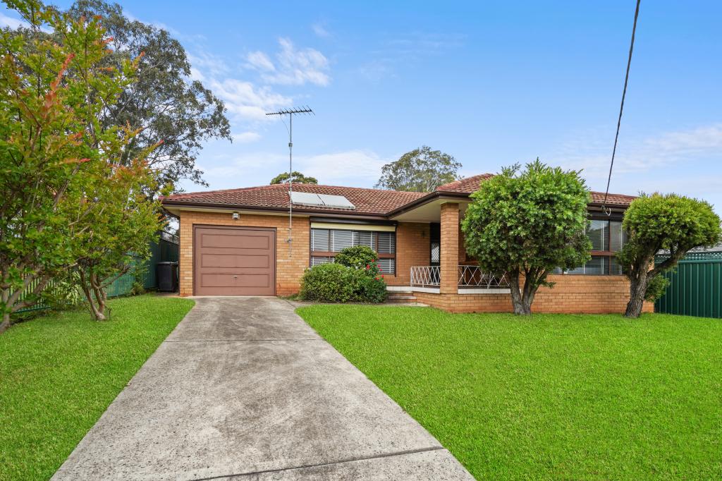 1 Waterloo Pl, Glenfield, NSW 2167