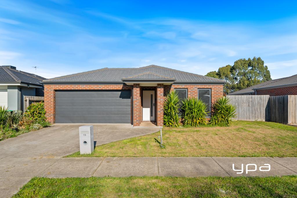 13 Murphy St, Romsey, VIC 3434