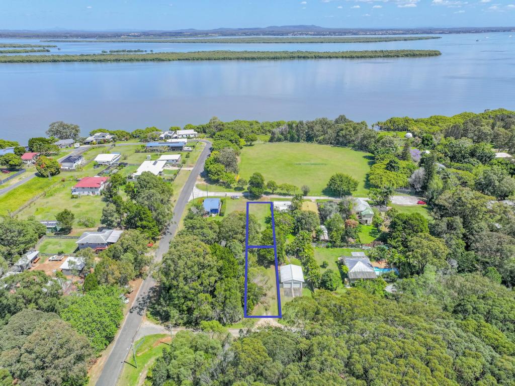 6 BETH ST, RUSSELL ISLAND, QLD 4184