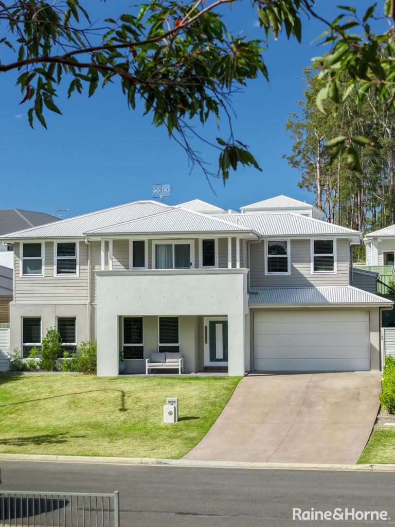 114 & 114A SEASPRAY ST, NARRAWALLEE, NSW 2539