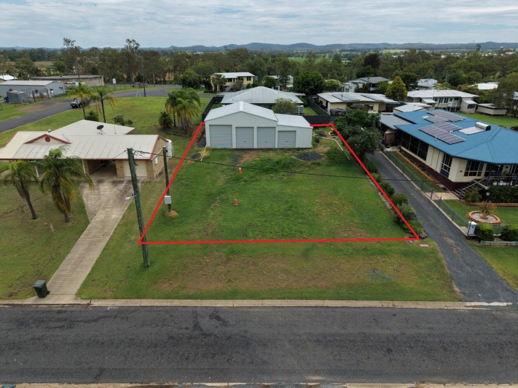 44 Archer St, Monto, QLD 4630
