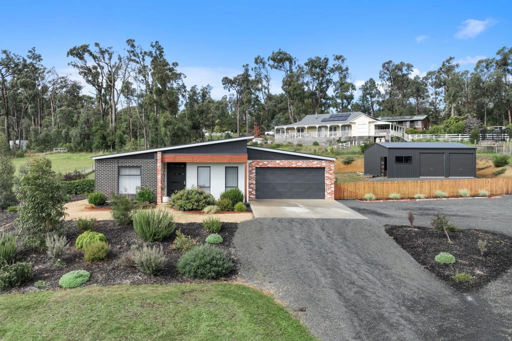 4 Laura Rise, Mirboo North, VIC 3871