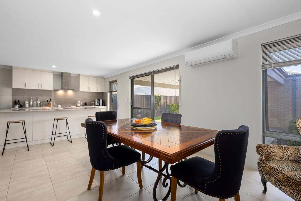 74 Berckelman Cct, South Guildford, WA 6055