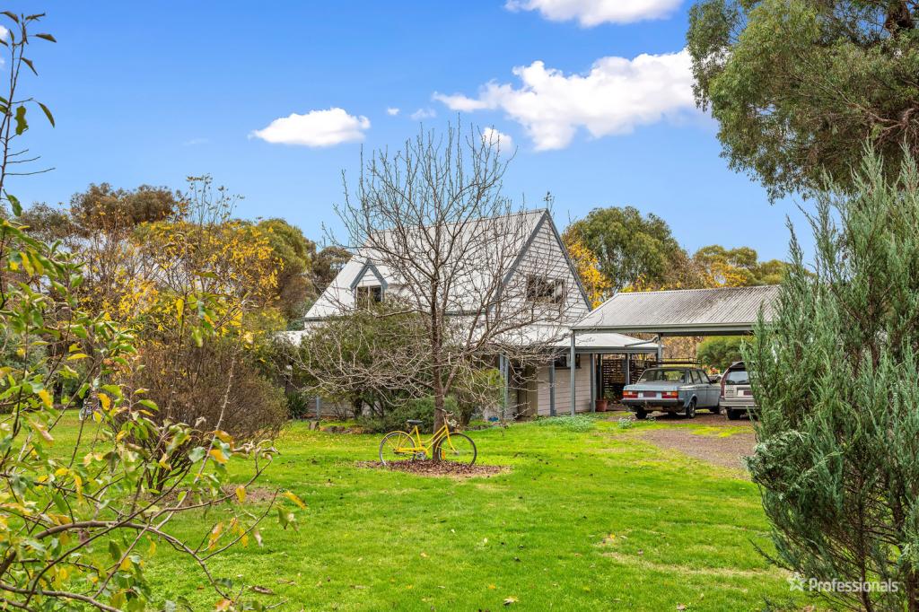 10 Trudgeons Rd, Welshmans Reef, VIC 3462