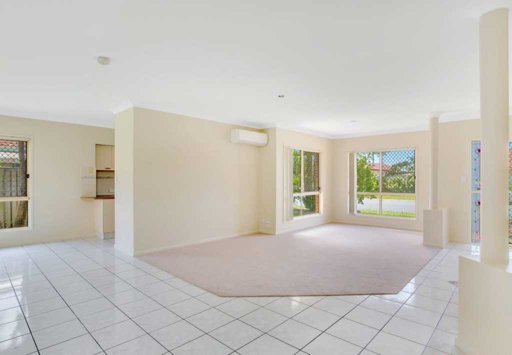 16 Stanford Ave, Varsity Lakes, QLD 4227