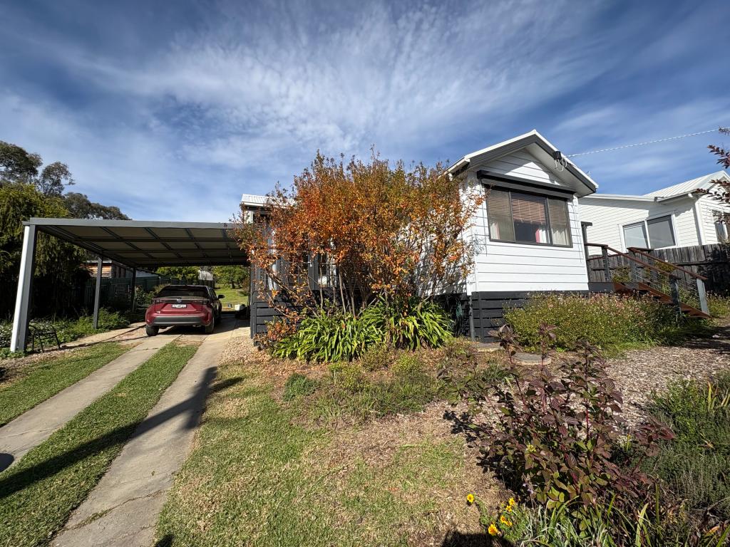 7 Younghusband St, Corryong, VIC 3707