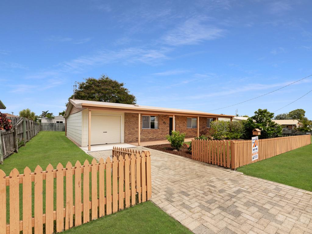 92 Limpus St, Urangan, QLD 4655