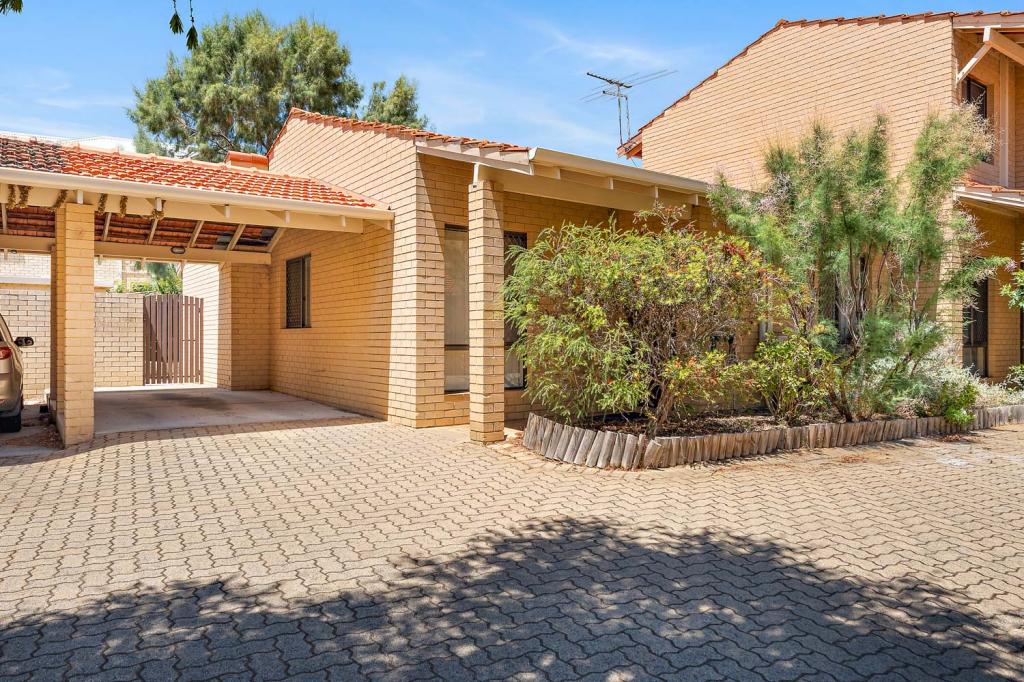 4/90 Gilbertson Rd, Kardinya, WA 6163