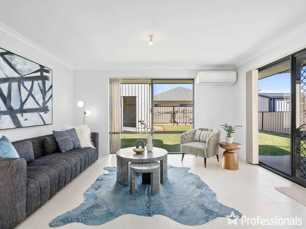 21 Azalea Gdns, Forrestfield, WA 6058