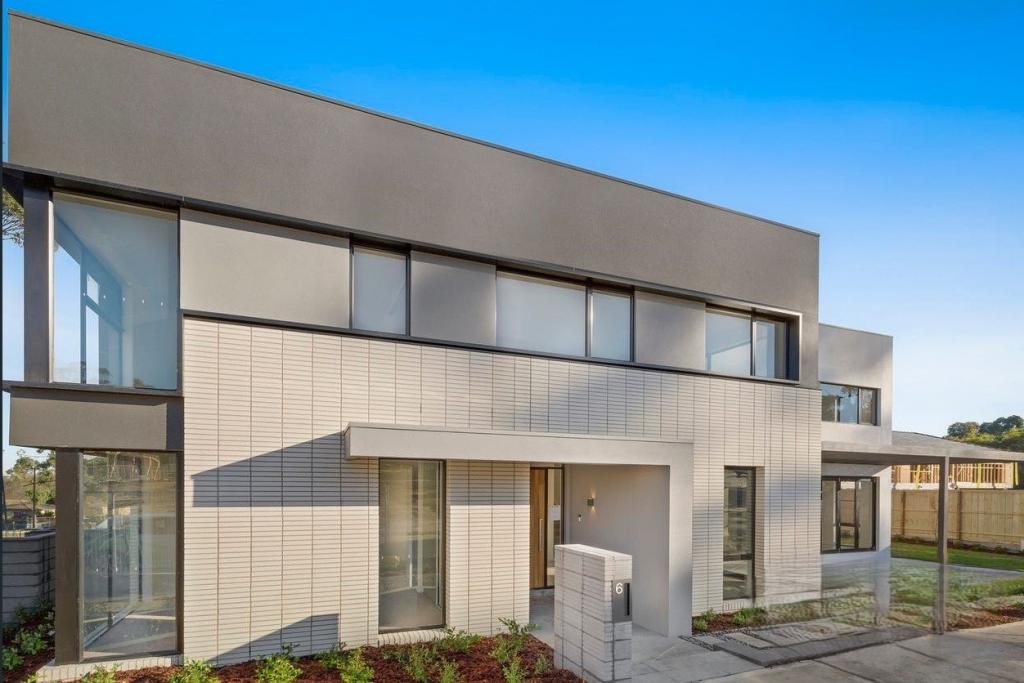 6 Gully Lane, Doncaster, VIC 3108