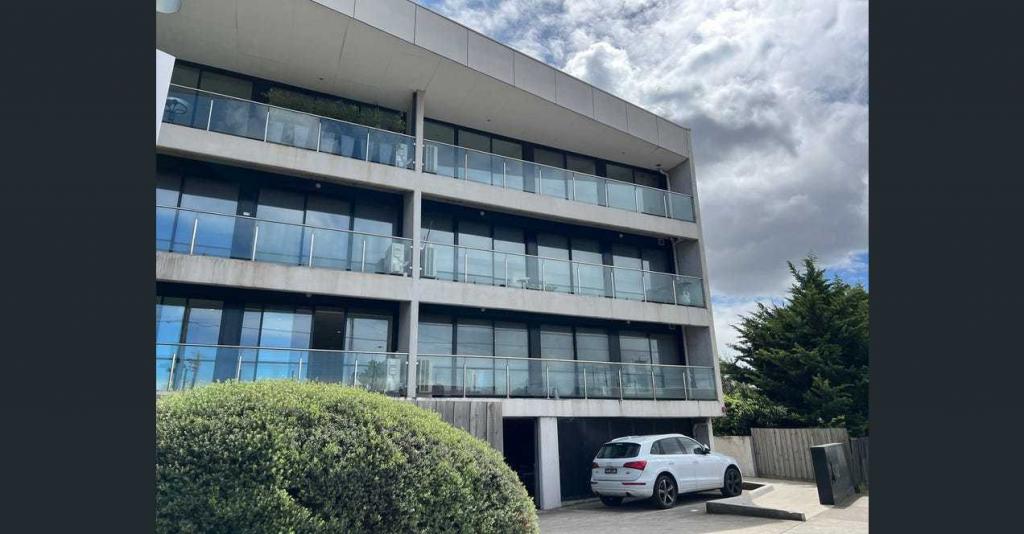 202/432 Geelong Rd, West Footscray, VIC 3012