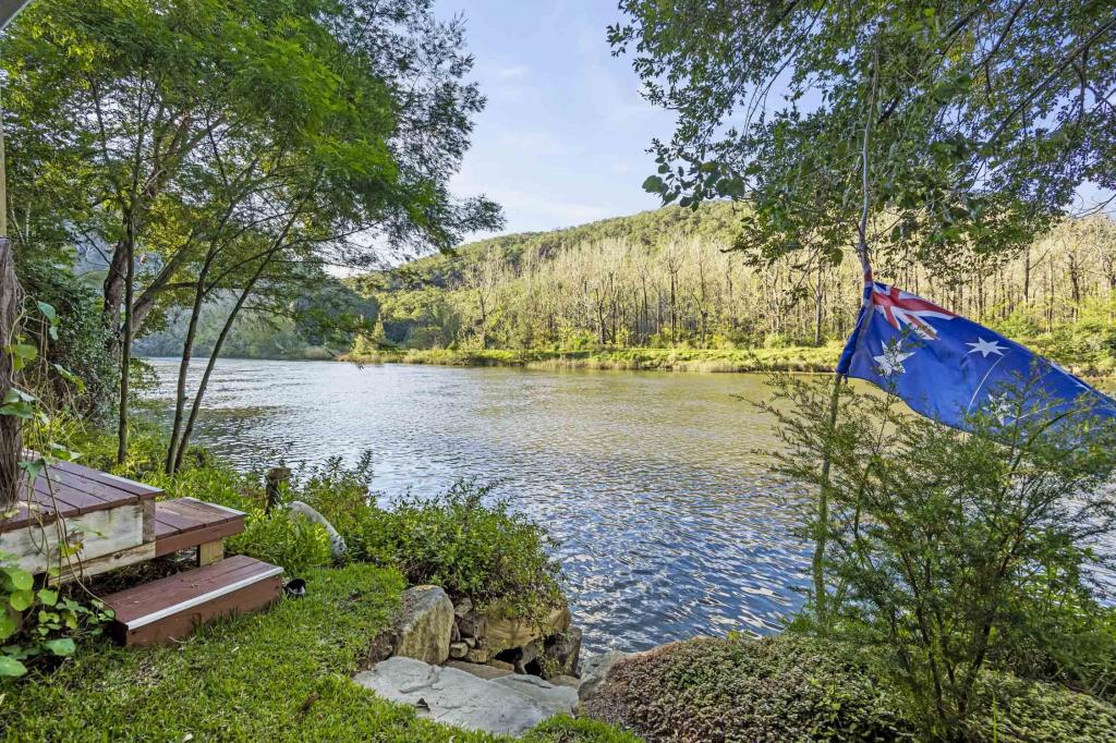 517 Settlers Rd, Lower Macdonald, NSW 2775