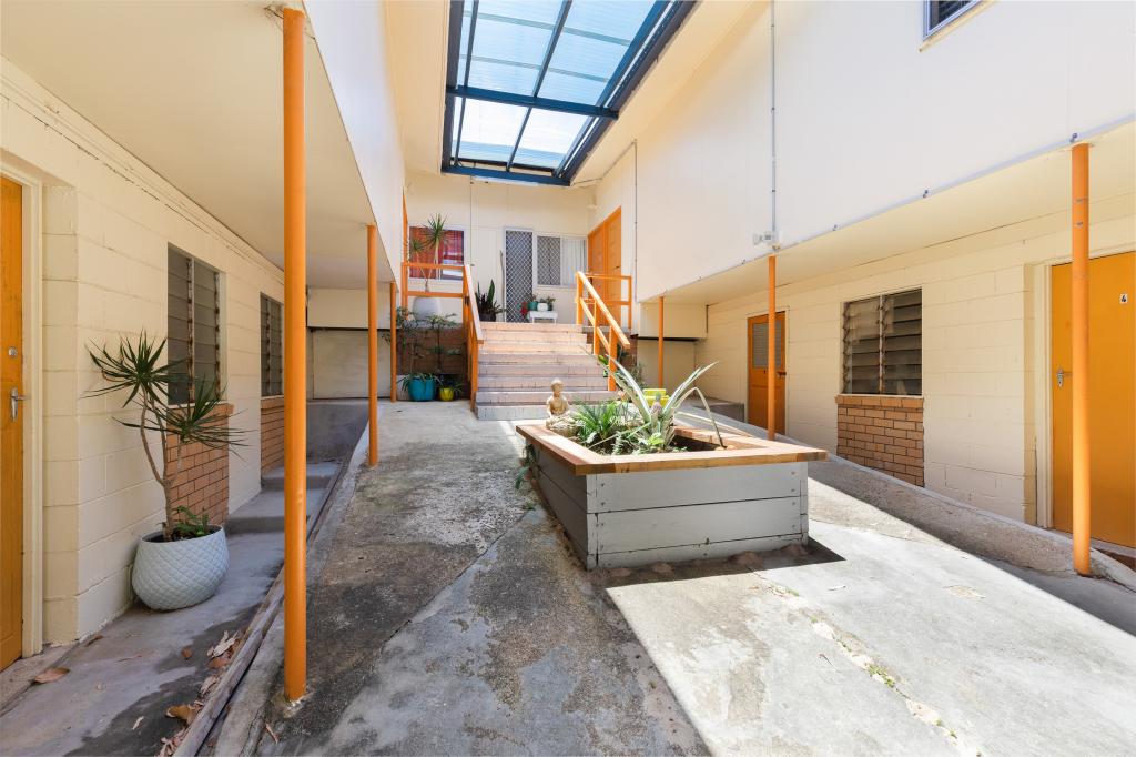 4/17 Bigoon Rd, Point Lookout, QLD 4183