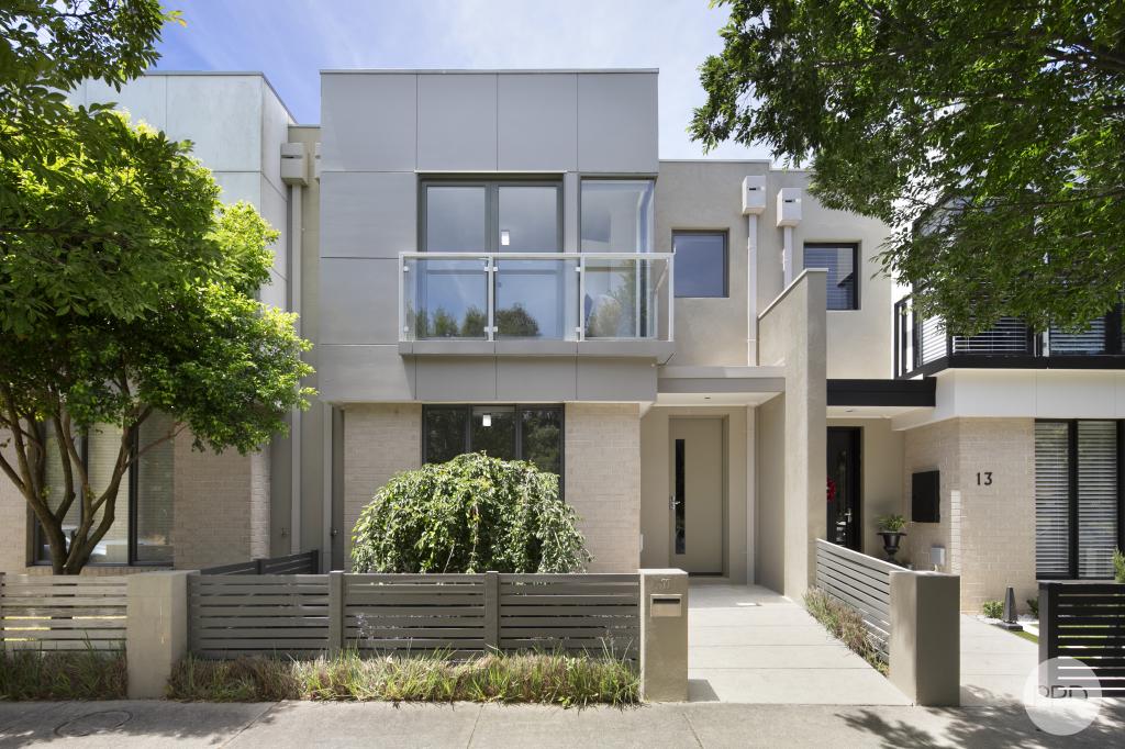 11 Sunline Ave, Alfredton, VIC 3350