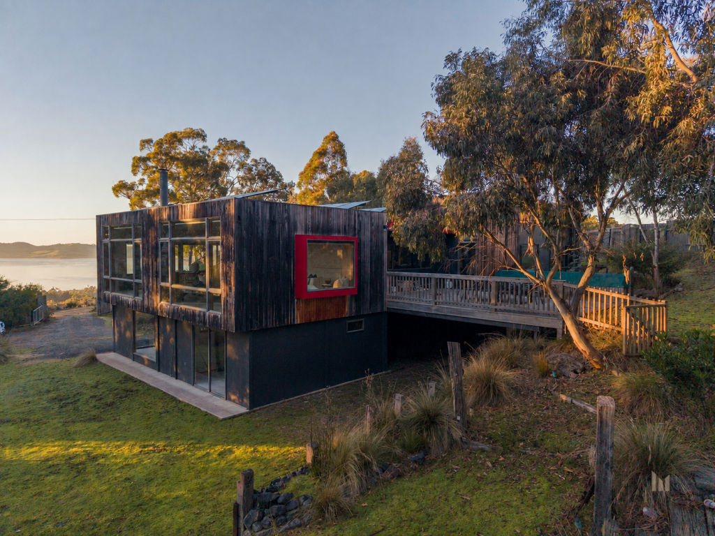 140 HICKMANS RD, MARGATE, TAS 7054