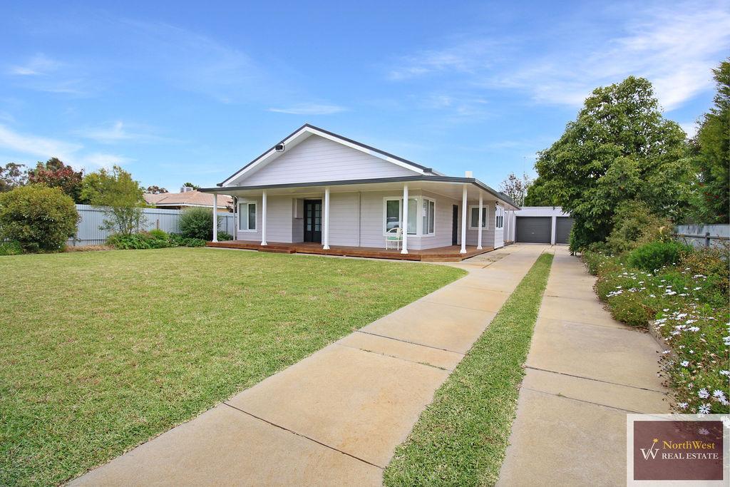 116 JAMOUNEAU ST, WARRACKNABEAL, VIC 3393