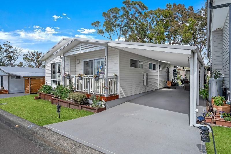 272/51 Kamilaroo Ave, Lake Munmorah, NSW 2259