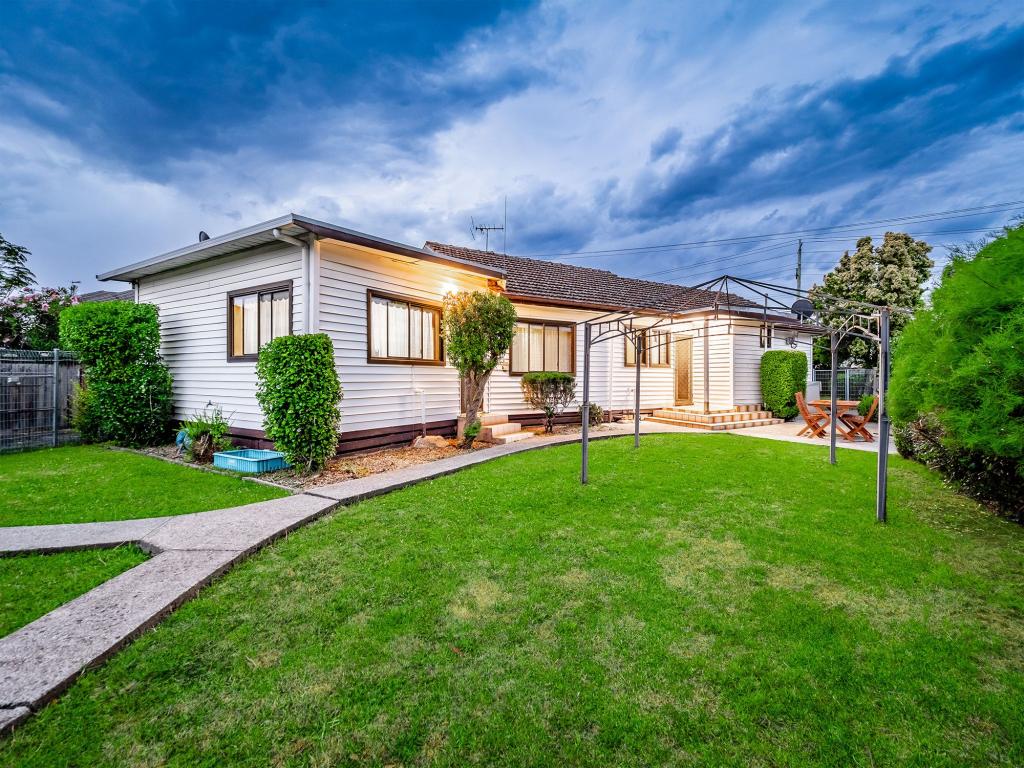 1472 CENTRE RD, CLAYTON SOUTH, VIC 3169