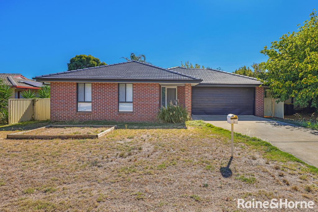 5 Kenny Dr, Tamworth, NSW 2340
