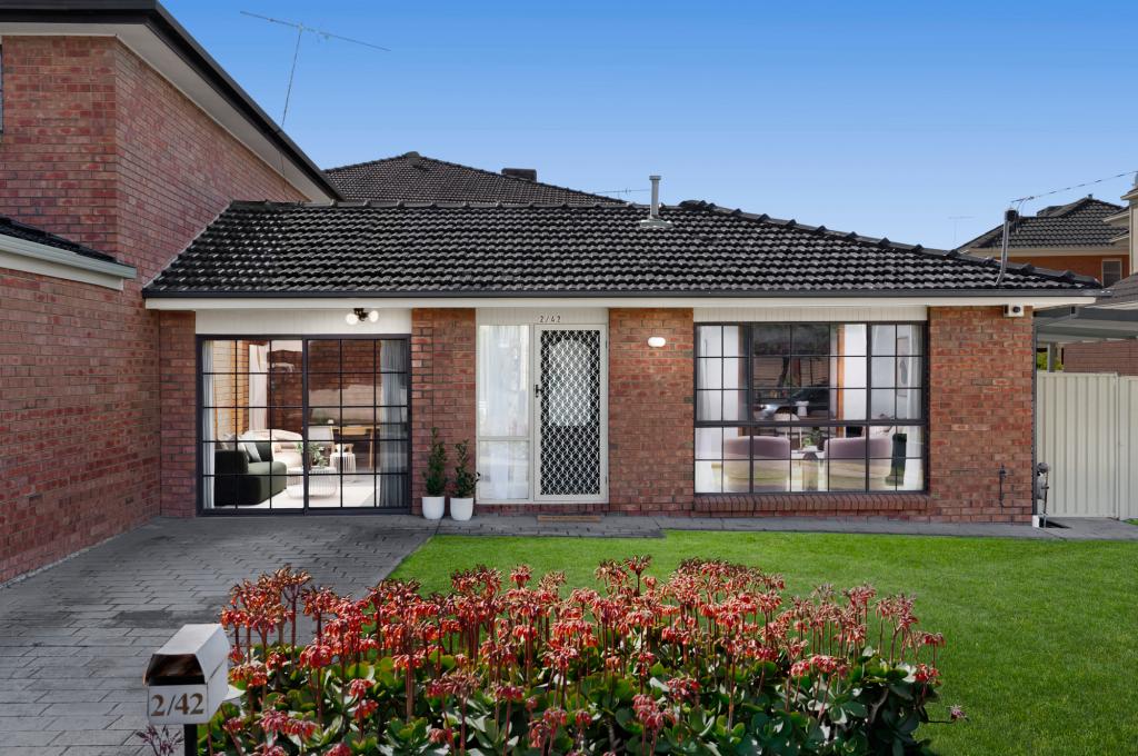 2/42 Orleans Rd, Avondale Heights, VIC 3034