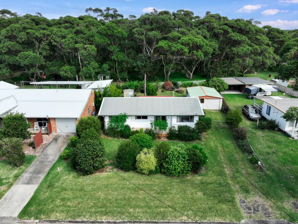 10 Kinghorn Rd, Currarong, NSW 2540