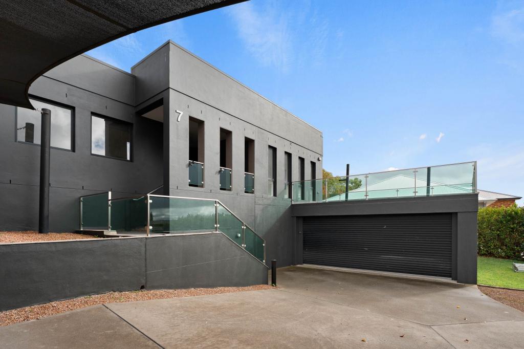 7 Paton Pl, Goulburn, NSW 2580