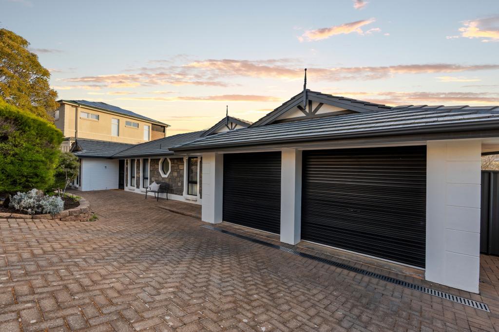 16 Mcleod Ct, Greenwith, SA 5125