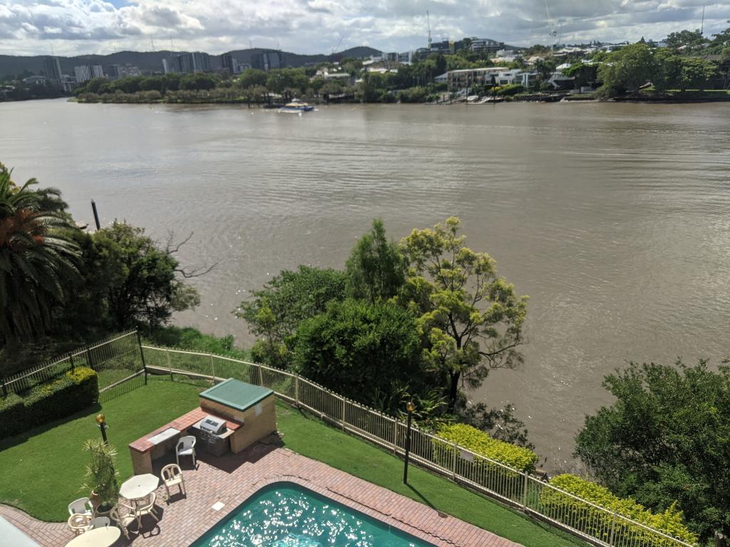 14/122 MACQUARIE ST, ST LUCIA, QLD 4067