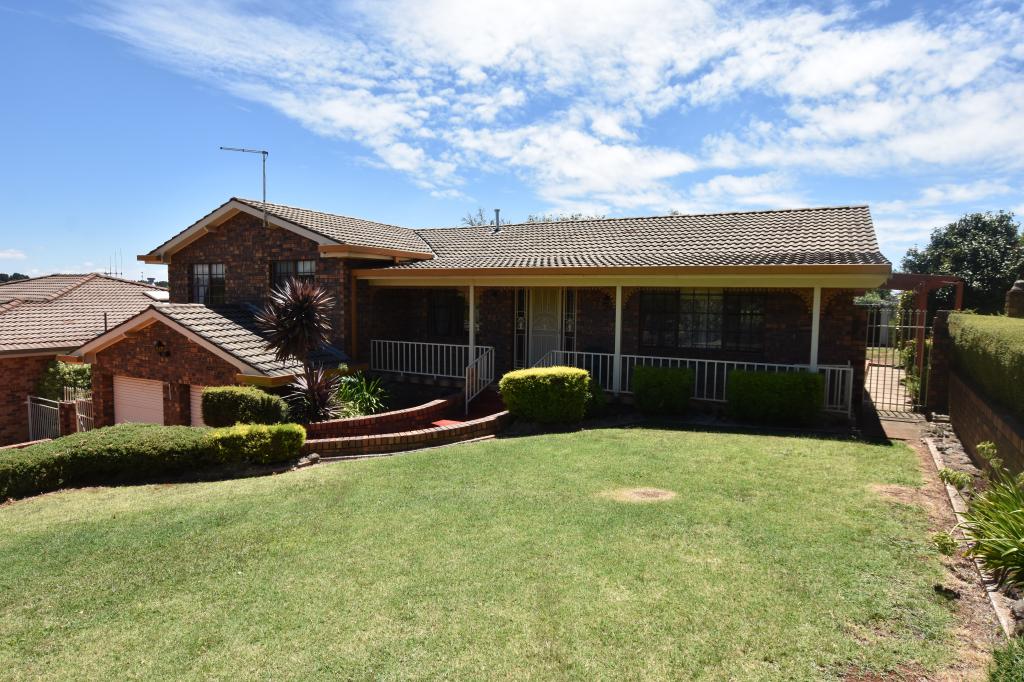 7 Panpande Cres, Orange, NSW 2800