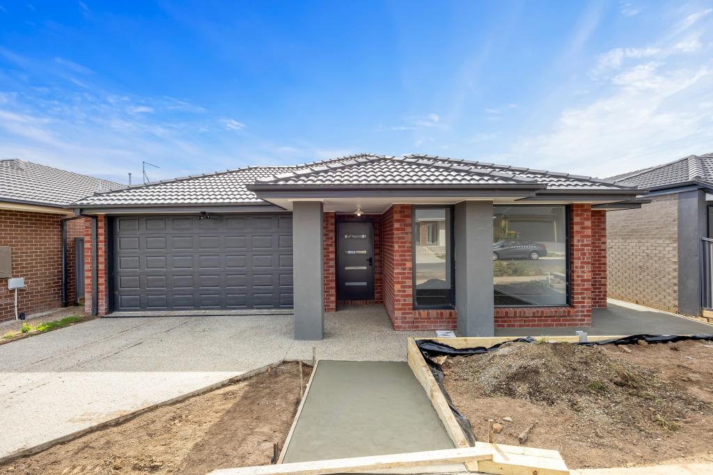 17 Verdale Dr, Alfredton, VIC 3350