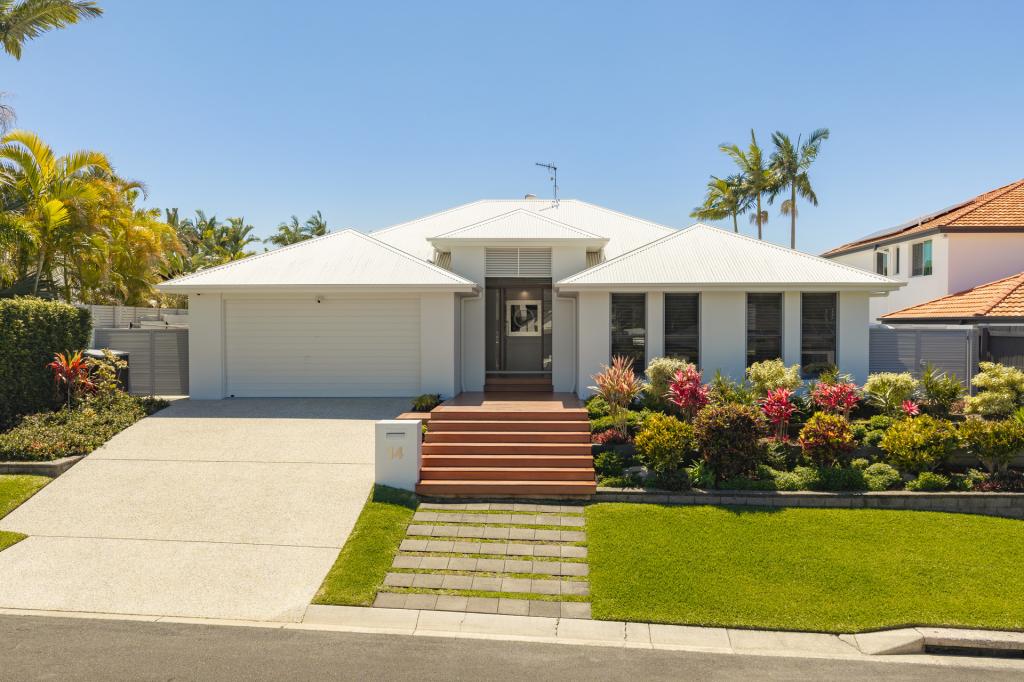 14 REGATTA CCT, NOOSAVILLE, QLD 4566