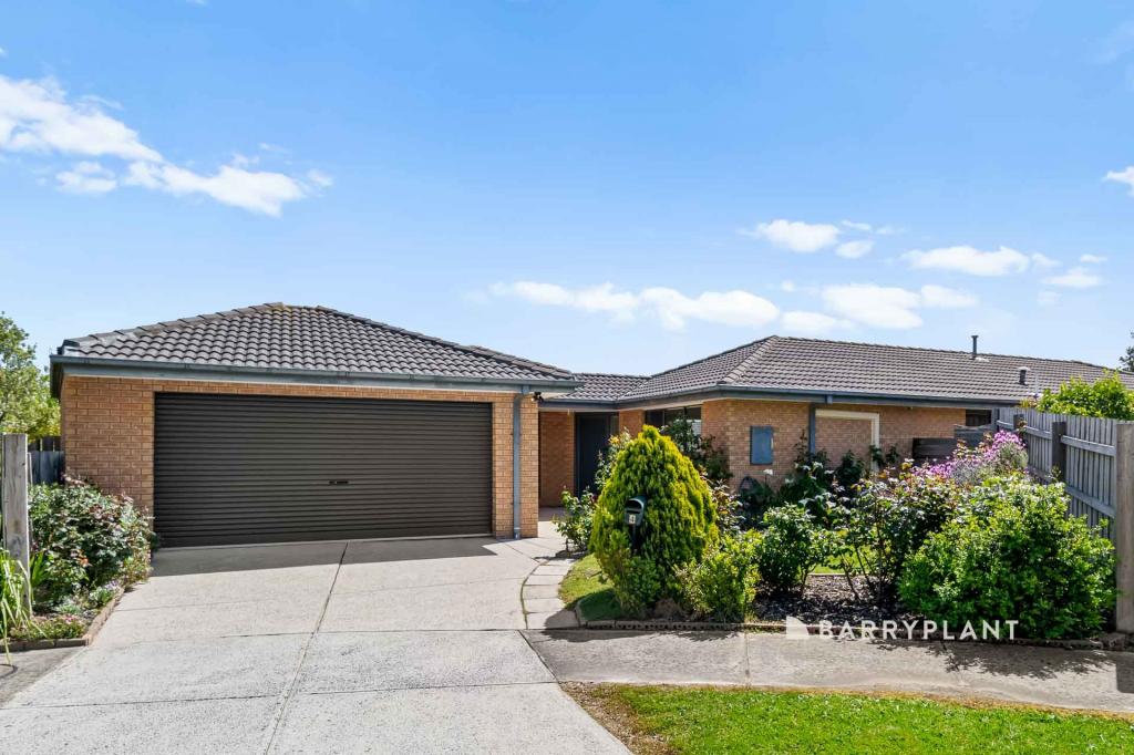 4 Taya Ct, Hampton Park, VIC 3976