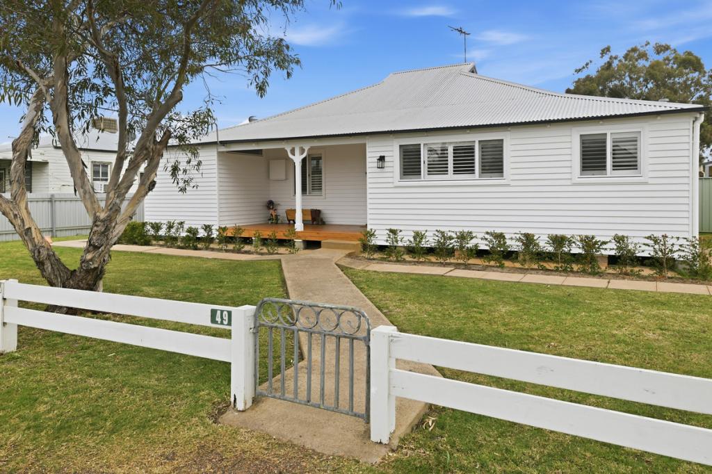 49 Nandewar St, Narrabri, NSW 2390