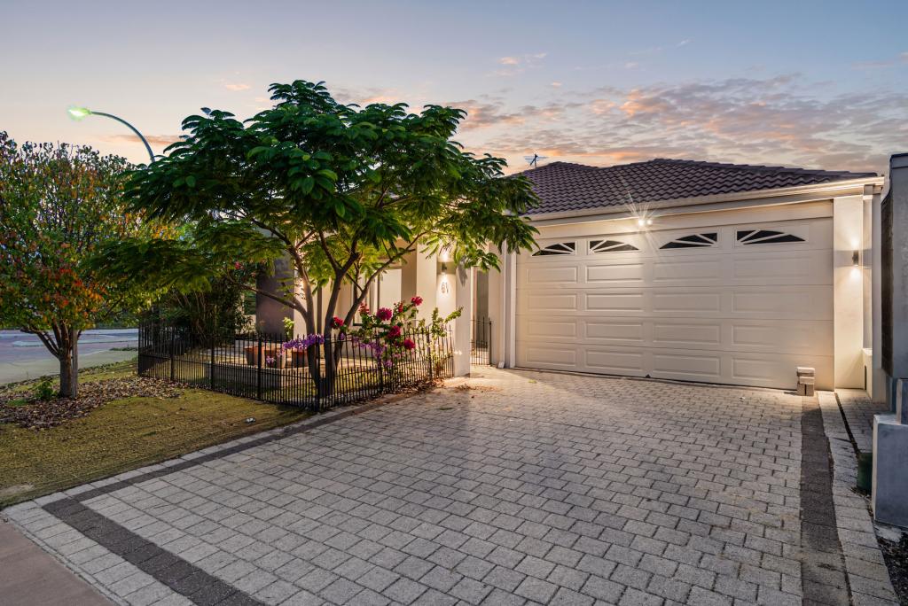 61 Castella Dr, Caversham, WA 6055